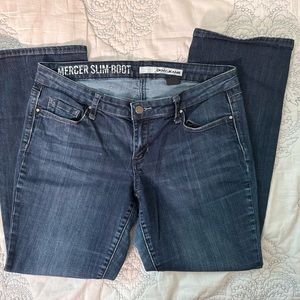 DKNY WOMAN JEANS!